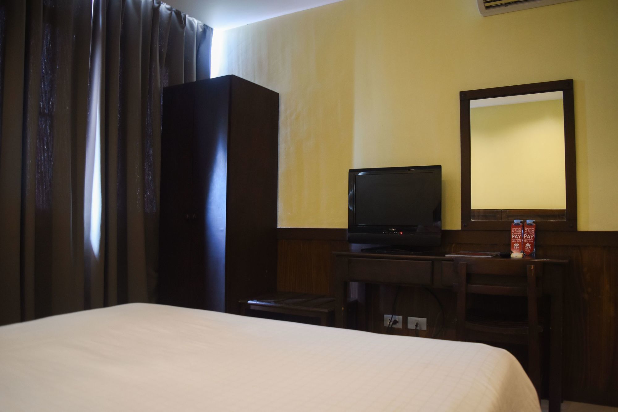 Zen Rooms Roxas Avenue Davao Stadt Exterior foto