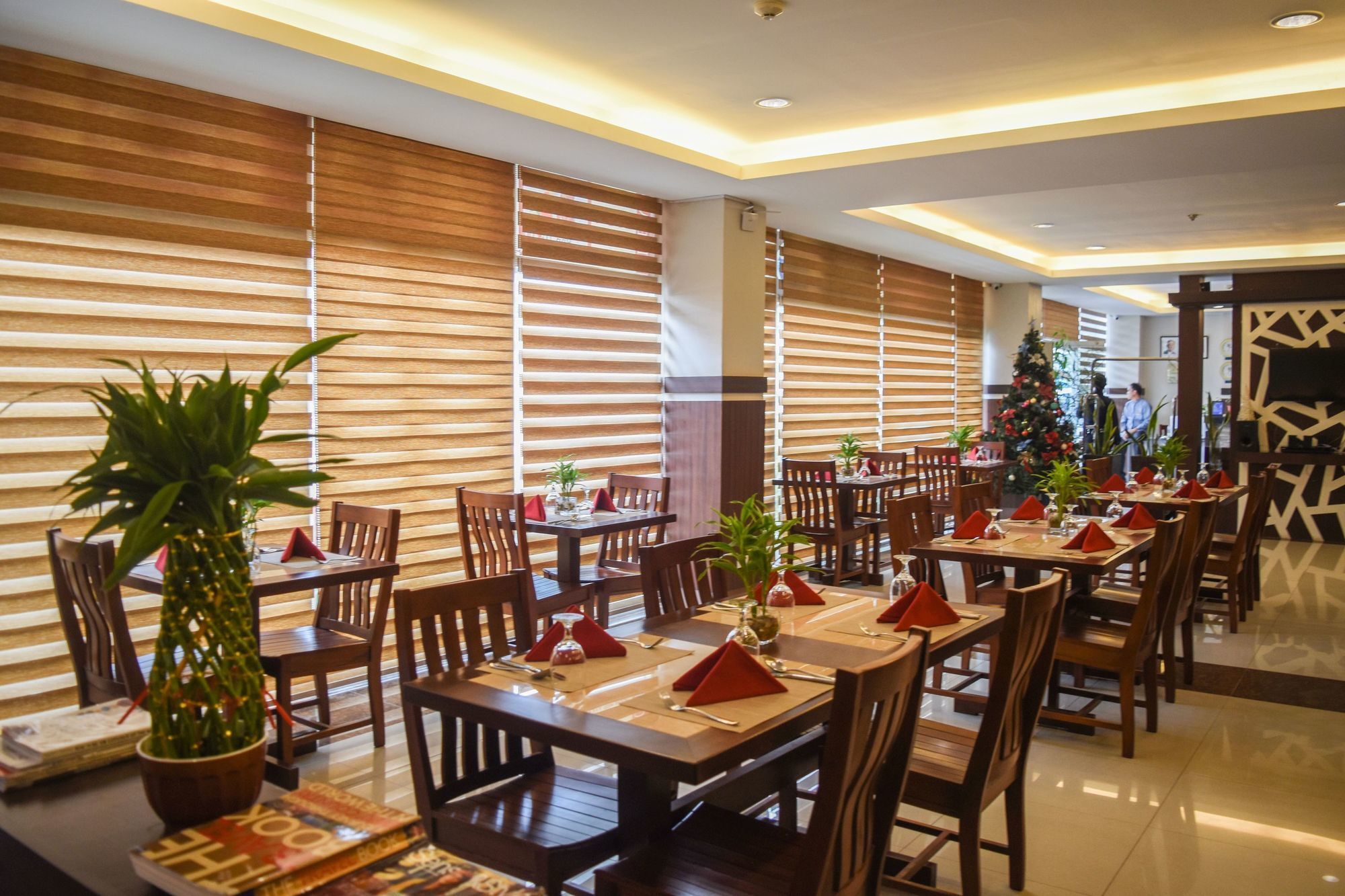 Zen Rooms Roxas Avenue Davao Stadt Exterior foto